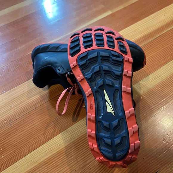 ALTRA Sneakers - Picture 3 of 6